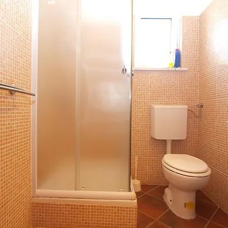 Apartment Anto 1296 Pula
